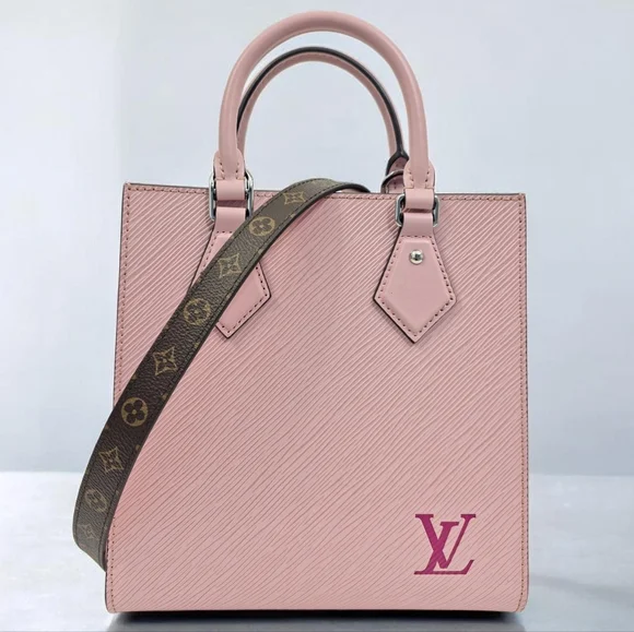 ✨️Like New Authentic Louis Vuitton Sac Plat BB EPI Crossbody Bag - Picture 16 of 16